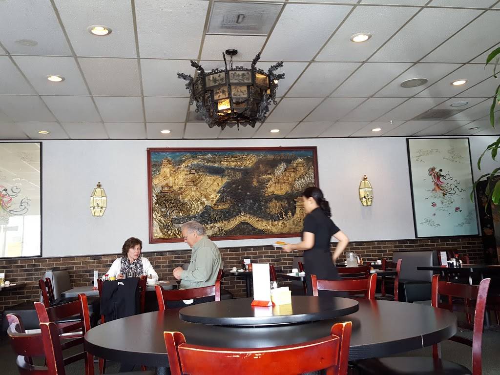 House of Wah Sun | restaurant | 4319 N Lincoln Ave, Chicago, IL 60618, USA | 7734770800 OR +1 773-477-0800