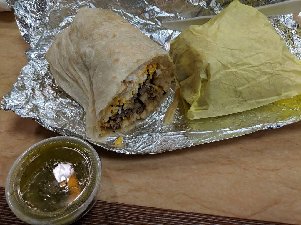 Albertos Mexican Food | restaurant | 10358 Mountain View Ave #102, Loma Linda, CA 92354, USA | 9094780119 OR +1 909-478-0119