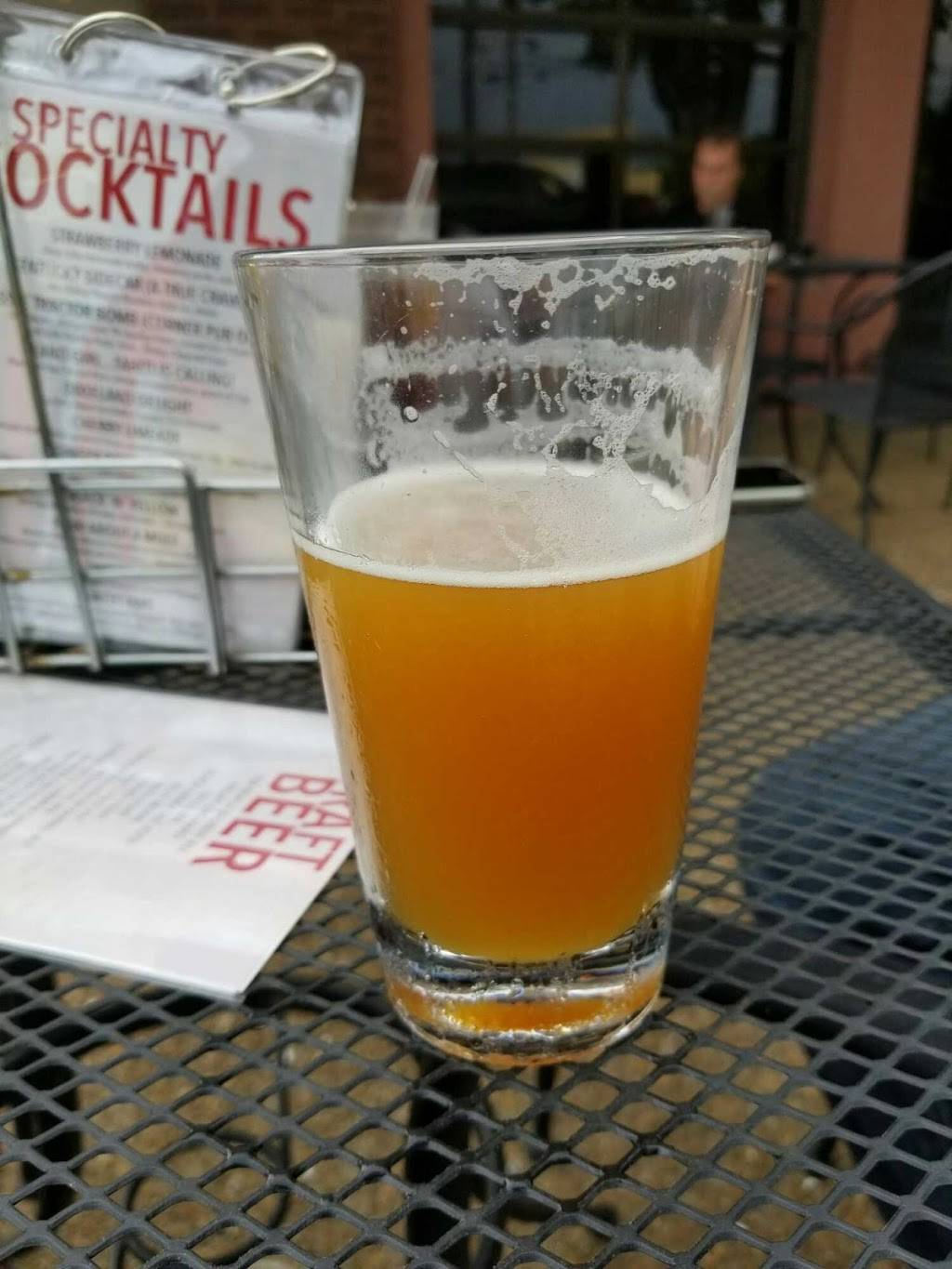 Corner Pub - Franklin | restaurant | 1916 Columbia Ave #3922, Franklin, TN 37064, USA | 6155957447 OR +1 615-595-7447