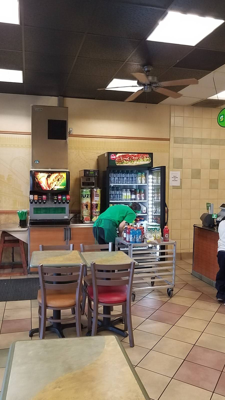 Subway Restaurants | restaurant | 1136 E Broadway, Glendale, CA 91205, USA | 8185462685 OR +1 818-546-2685