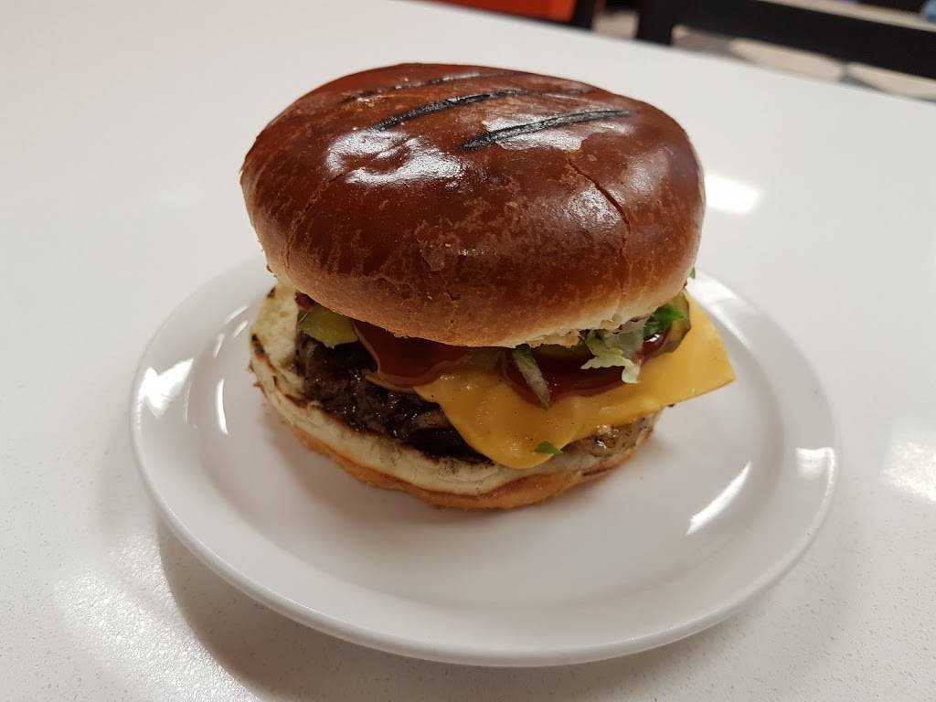 Sizzle n Grill | restaurant | 200 Kennevale Dr, Nepean, ON K2J 0C3, Canada | 6138257599 OR +1 613-825-7599