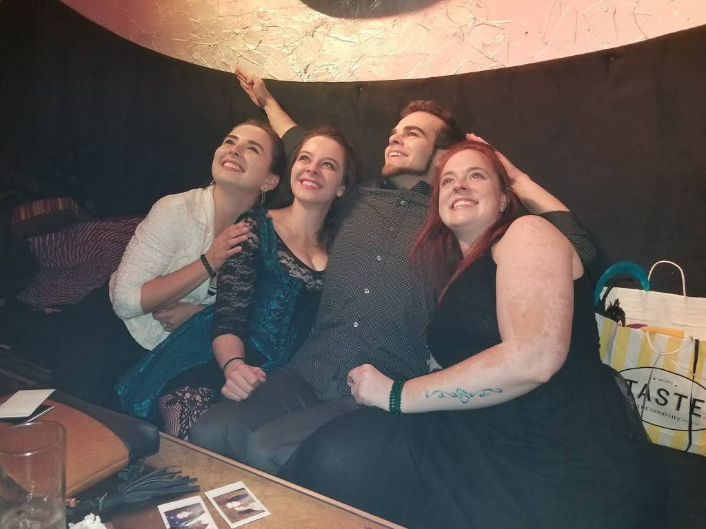 Venue 112 | restaurant | 401 N Great Neck Rd ste 113, Virginia Beach, VA 23454, USA | 7572364723 OR +1 757-236-4723