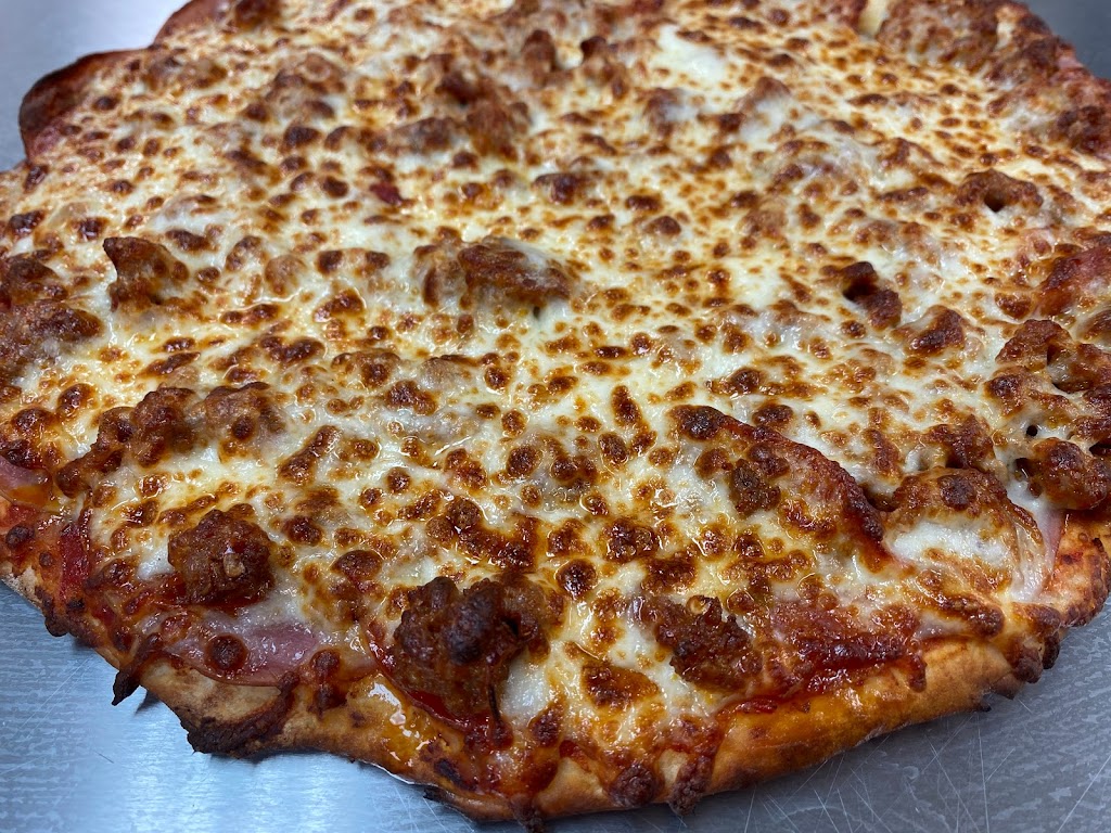 Pizzeria Lucca | restaurant | 7250 Cedar Lake Rd, St Louis Park, MN 55426, USA | 9523781745 OR +1 952-378-1745