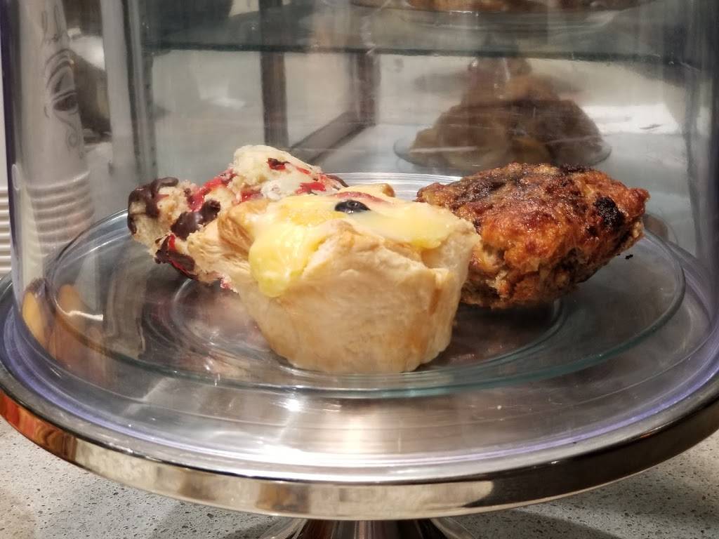 The Village Cafe | restaurant | 3044 W Germantown Pike, Eagleville, PA 19403, USA | 6105393333 OR +1 610-539-3333