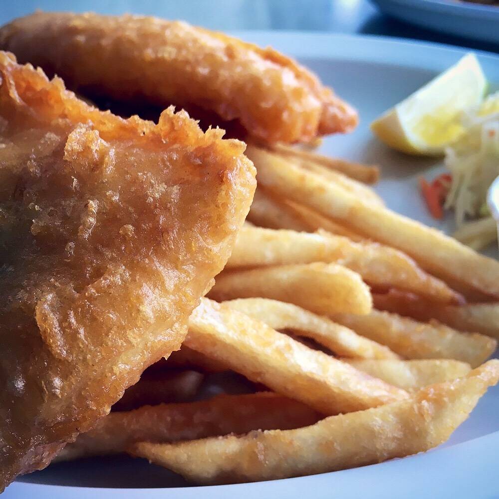 Captain Williams Fish & Chips | restaurant | 240 Harwood Ave S, Ajax, ON L1S 2H6, Canada | 9056190474 OR +1 905-619-0474