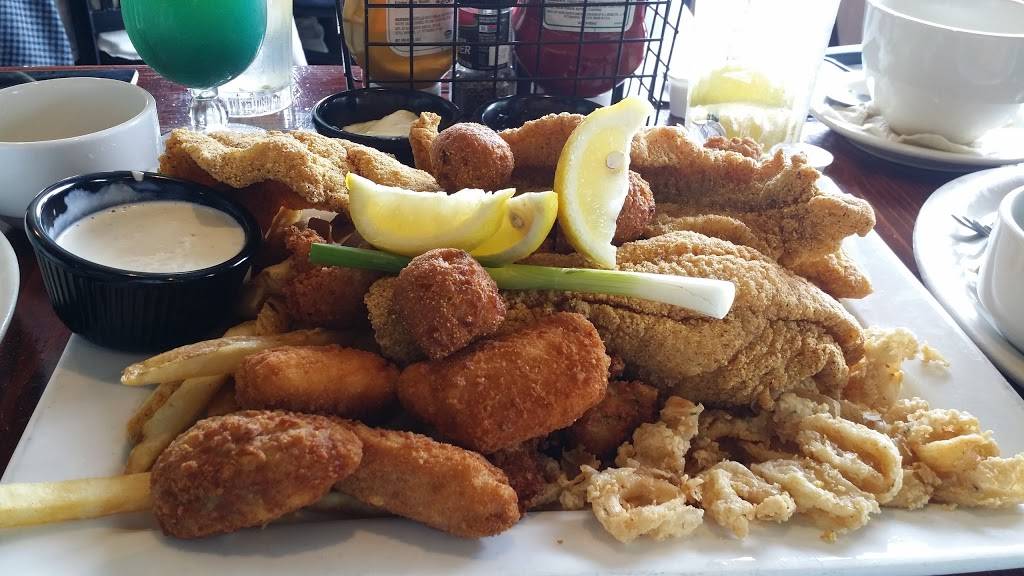 The Oasis | Joe Pool Lake | restaurant | 5700 Lake Ridge Pkwy, Grand Prairie, TX 75052, USA | 8176407676 OR +1 817-640-7676