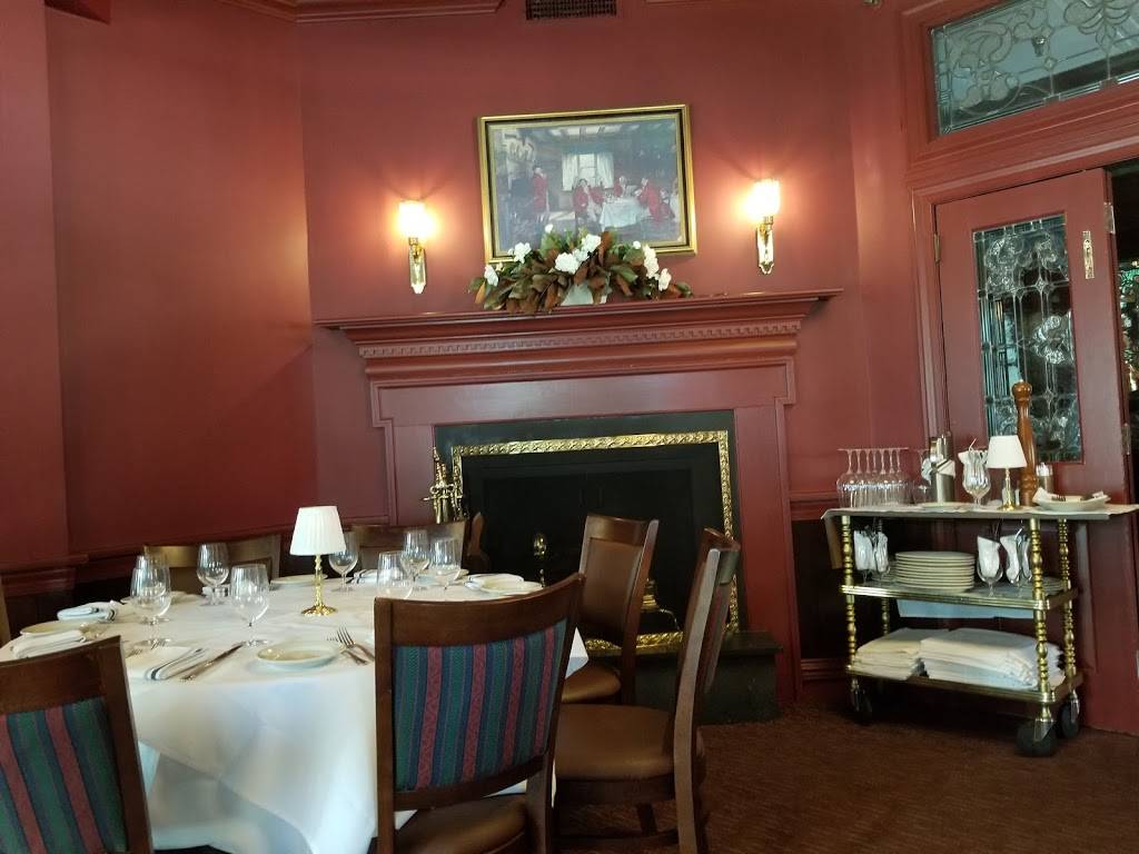 Roccos at The Brick | restaurant | 1 Washington Ave, Newtown, PA 18940, USA | 2158608313 OR +1 215-860-8313