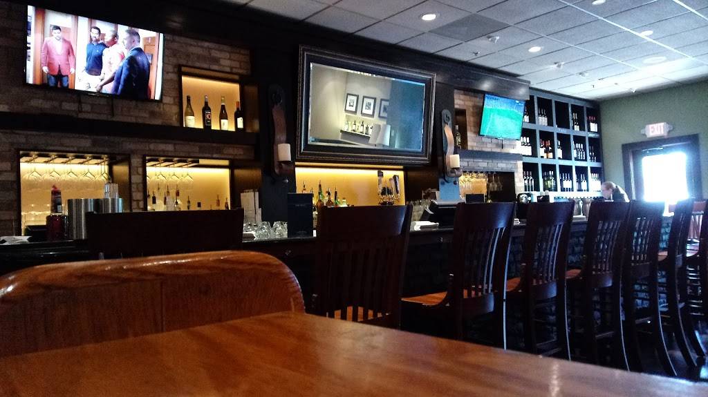 Carrabbas Italian Grill | restaurant | 7500 Beechmont Ave Ste 104, Cincinnati, OH 45255, USA | 5132330999 OR +1 513-233-0999