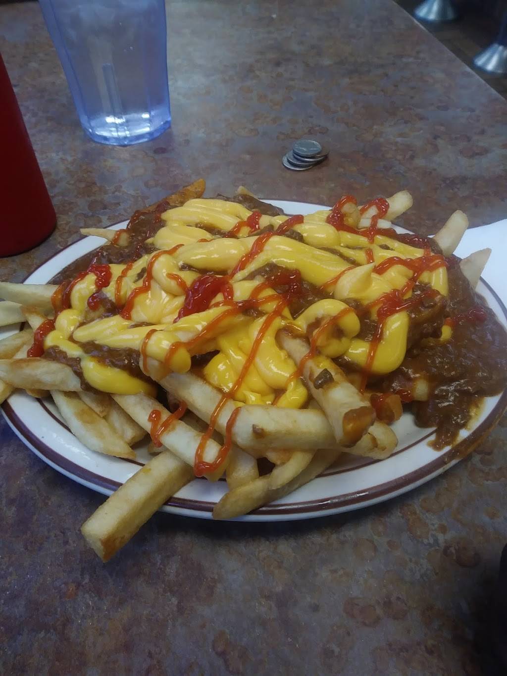 Zorbas Coney Island | restaurant | 11701 E McNichols Rd, Detroit, MI 48205, USA | 3138398696 OR +1 313-839-8696