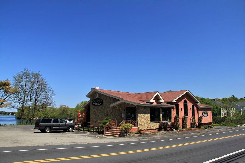 Cannolis | restaurant | 920 Washington St, Weymouth, MA 02189, USA | 7813313664 OR +1 781-331-3664