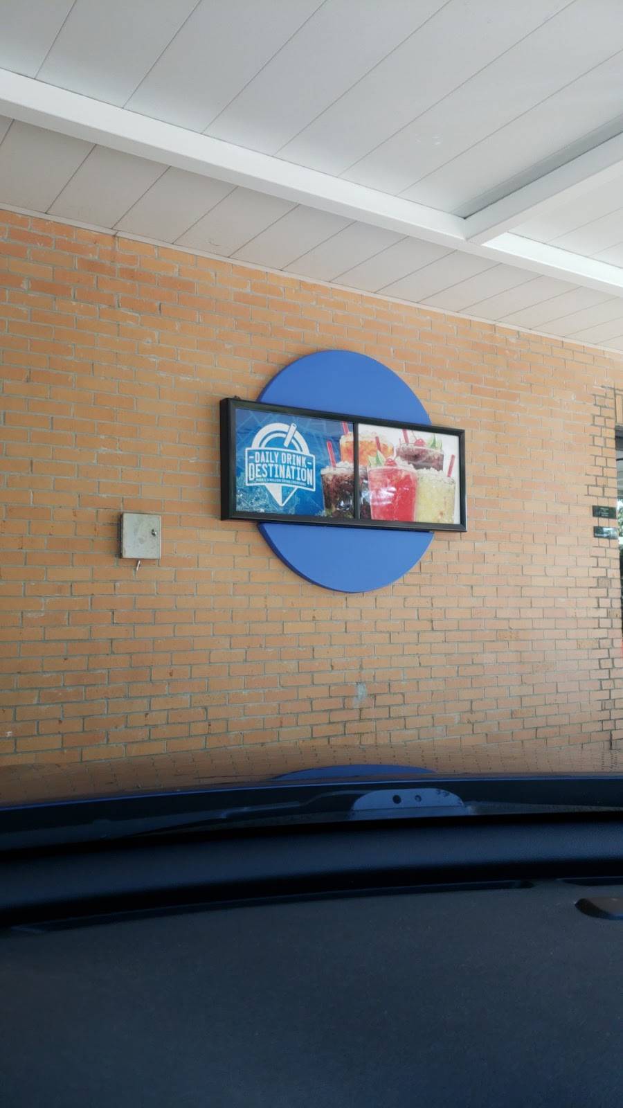 Sonic Drive-In | restaurant | 602 N JK Powell Blvd, Whiteville, NC 28472, USA | 9102076690 OR +1 910-207-6690