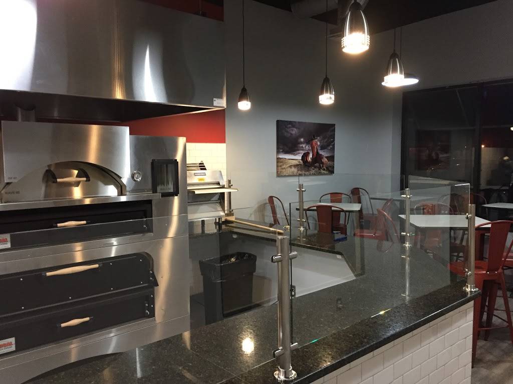 Novellas Pizza | restaurant | 56849 Grand River Ave, New Hudson, MI 48165, USA | 2486173371 OR +1 248-617-3371