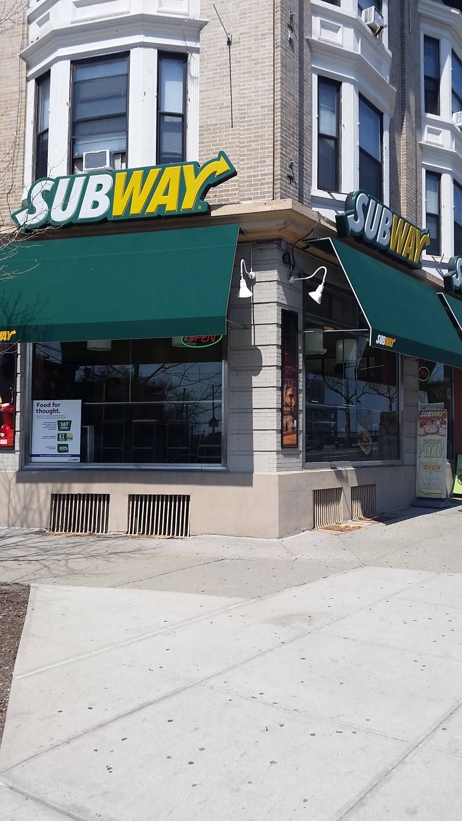 Subway Restaurants | restaurant | 150 Bay St, Staten Island, NY 10301, USA | 7187271777 OR +1 718-727-1777
