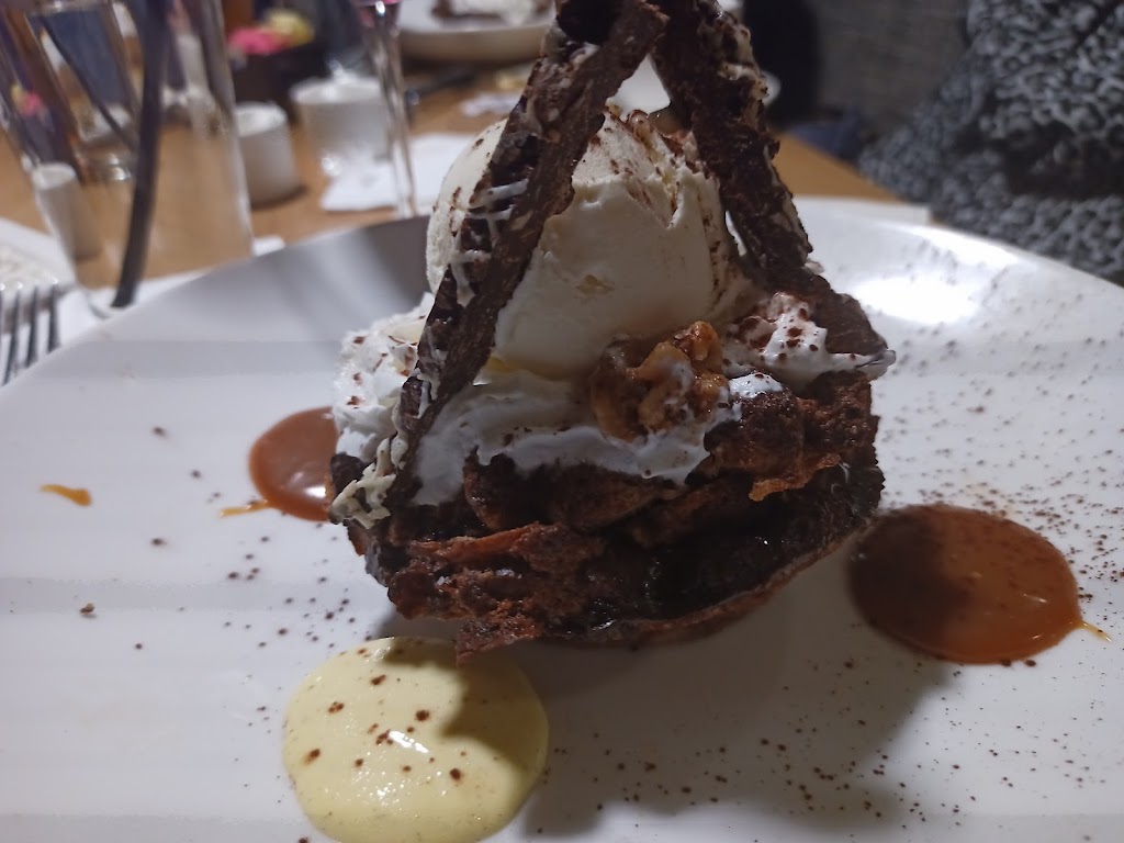 Cooper’s Hawk Winery & Restaurant - Chandler | restaurant | 3325 W Chandler Blvd, Chandler, AZ 85226, USA | 4809367711 OR +1 480-936-7711