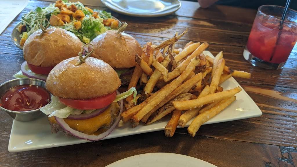 Sparks Public House | restaurant | 137 Los Altos Pkwy, Sparks, NV 89436, USA | 7755018970 OR +1 775-501-8970