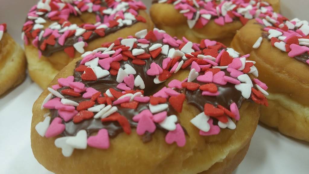 Dunkin | bakery | 5457 SE Maricamp Rd, Ocala, FL 34480, USA | 3526244020 OR +1 352-624-4020