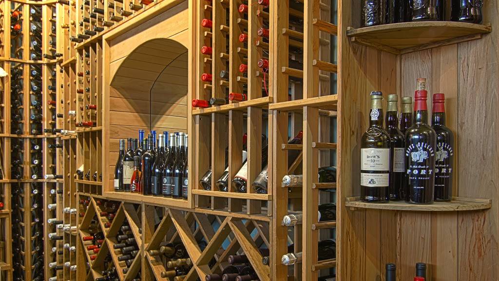 The Melting Pot | restaurant | 888 W Big Beaver Rd, Troy, MI 48084, USA | 2483622221 OR +1 248-362-2221