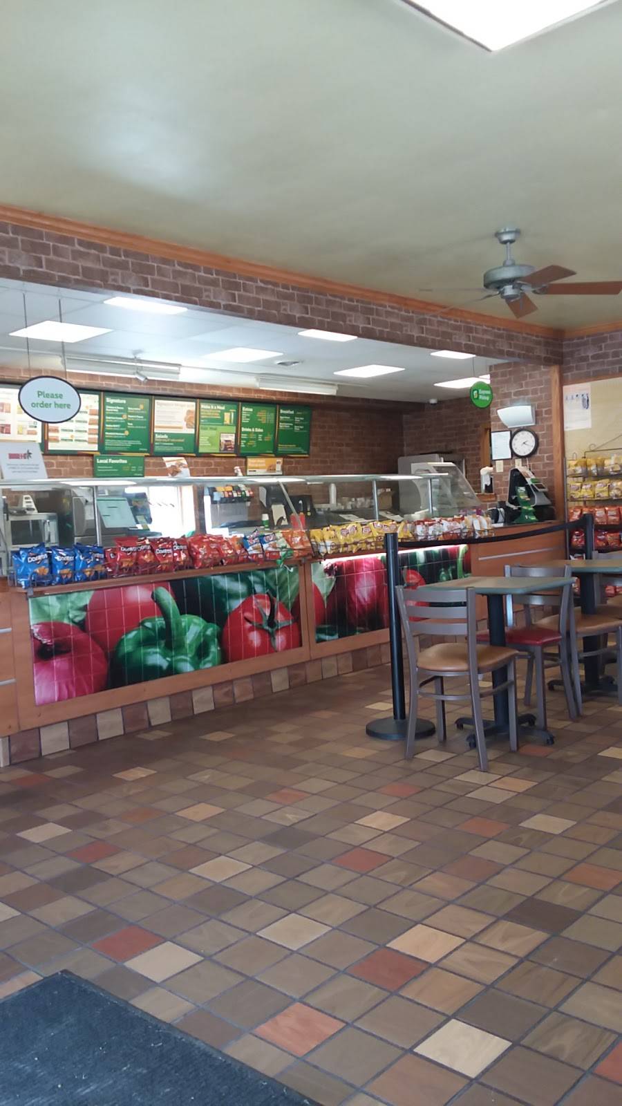 Subway | restaurant | 16 Mansfield Ave, Shelby, OH 44875, USA | 4193474844 OR +1 419-347-4844
