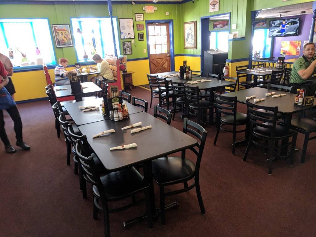 Fiesta Grande Mexican Grill | restaurant | 421 N Baker St, Mt Dora, FL 32757, USA | 3523853540 OR +1 352-385-3540