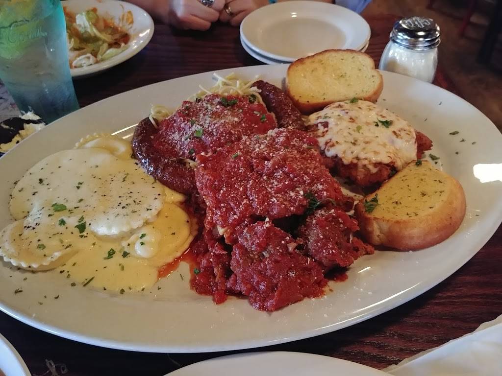 Spaghetti Warehouse | restaurant | 510 S Main St bldg 33, Akron, OH 44311, USA | 3303740025 OR +1 330-374-0025