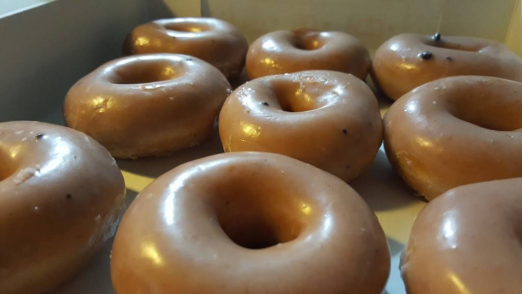Krispy Kreme | bakery | 400 N Slappey Blvd, Albany, GA 31701, USA | 2294350777 OR +1 229-435-0777