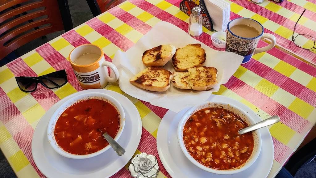 Los Corajudos Del Gordo Burritos Y Desayunos | meal delivery | 1201 Bob Hope Dr, El Paso, TX 79936, USA | 9152709250 OR +1 915-270-9250