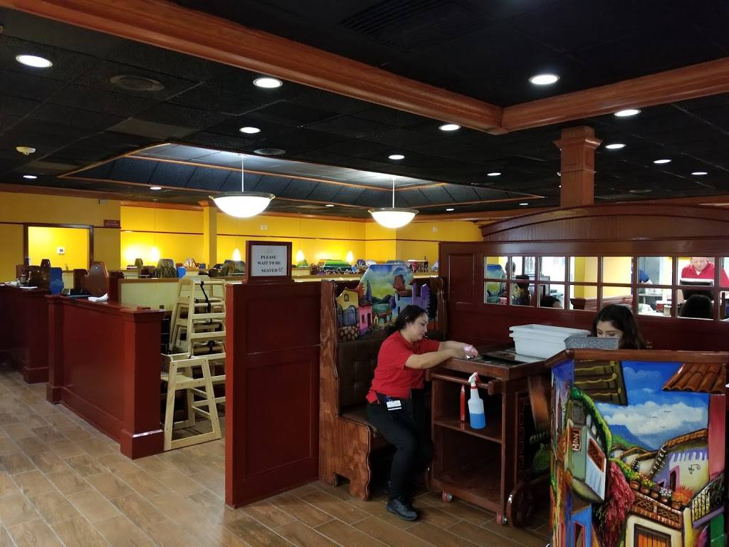 La Tolteca | restaurant | 1673 Crofton Center, Crofton, MD 21114, United States | 4107212112 OR +1 410-721-2112