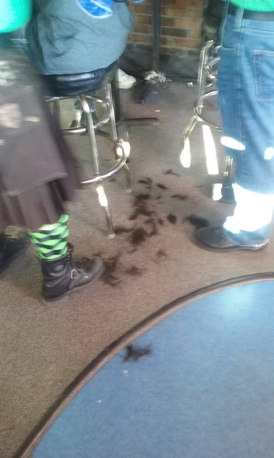 Suds and Grub | restaurant | 4507 Douglas Ave, Racine, WI 53402, USA | 2626397770 OR +1 262-639-7770