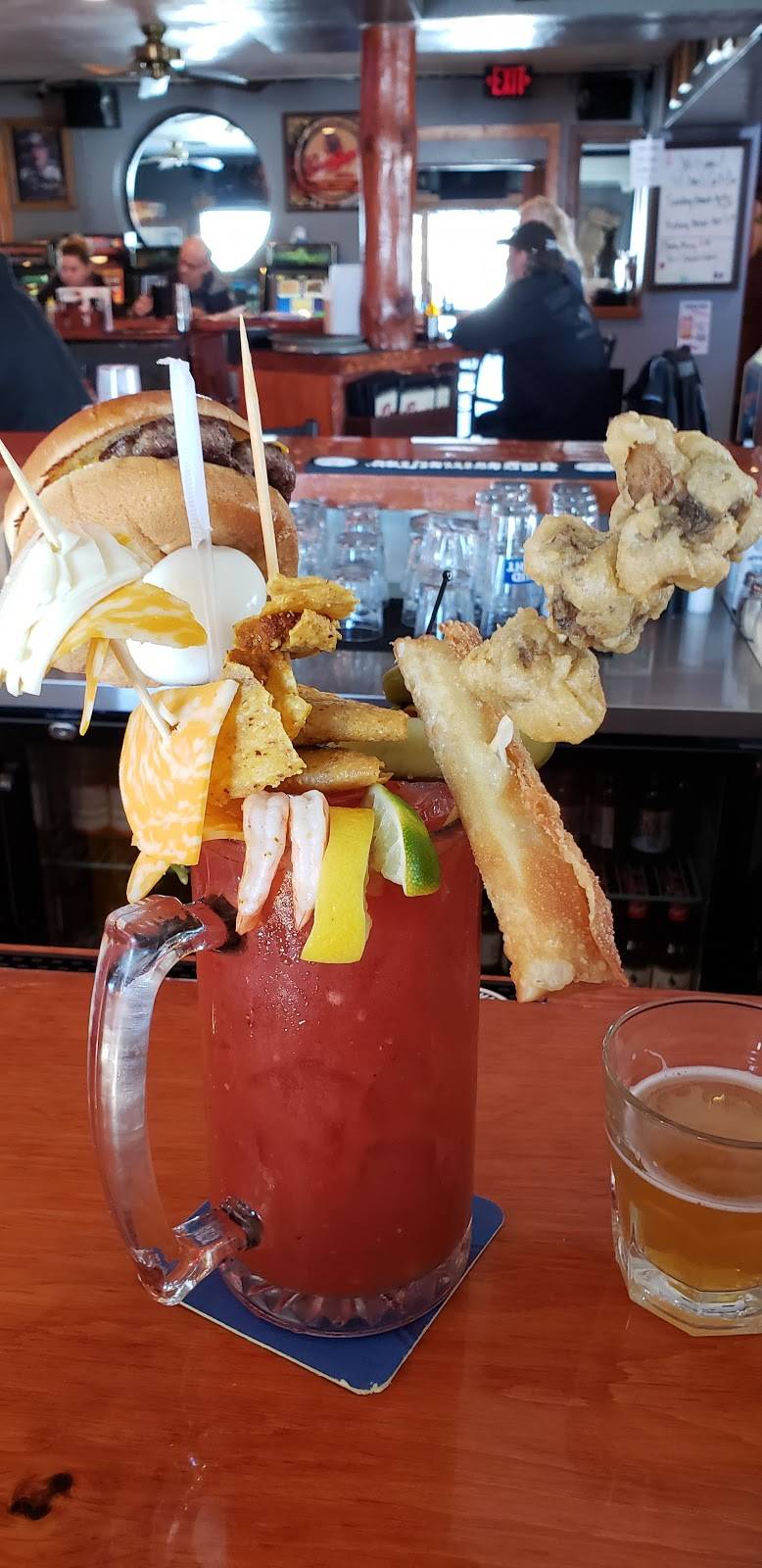 Danas 312 Bar and Grill | restaurant | 6505 Texaco Dr, Eau Claire, WI 54703, USA | 7158745954 OR +1 715-874-5954