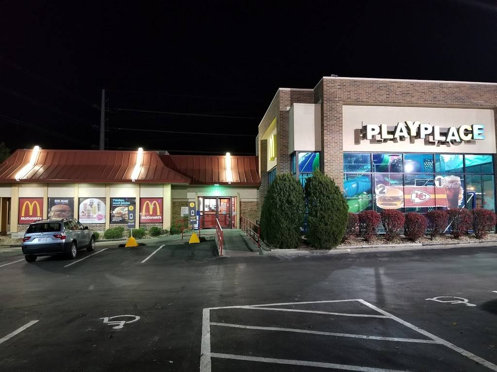 McDonalds | cafe | 9717 W 87th St, Overland Park, KS 66212, USA | 9136423738 OR +1 913-642-3738