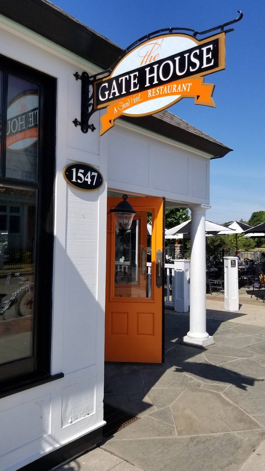 The Gate House | restaurant | 1547 Grand Ave, Mackinac Island, MI 49757, USA | 9068473772 OR +1 906-847-3772