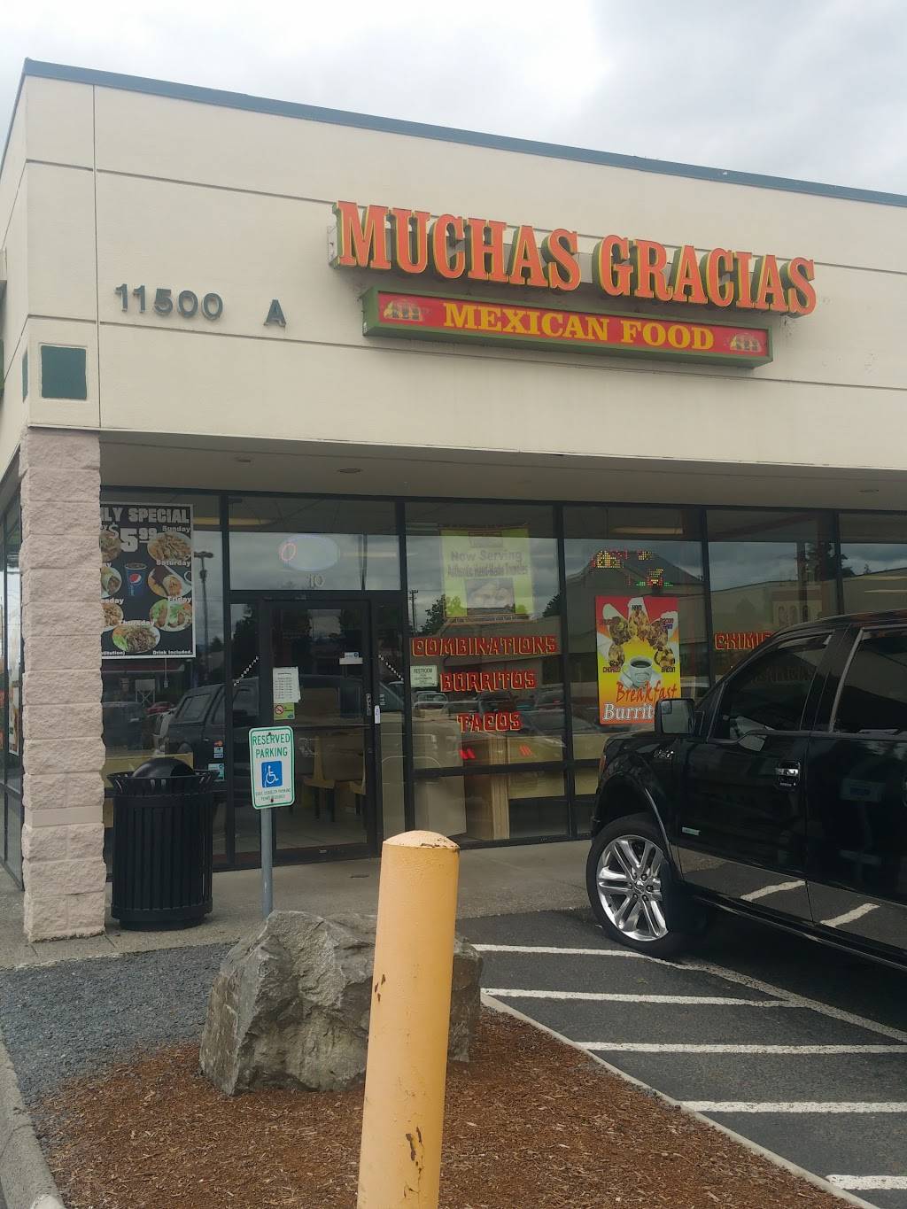 Muchas Gracias Mexican Food | restaurant | 11500 NE 76th St, Vancouver, WA 98662, USA | 3608968775 OR +1 360-896-8775
