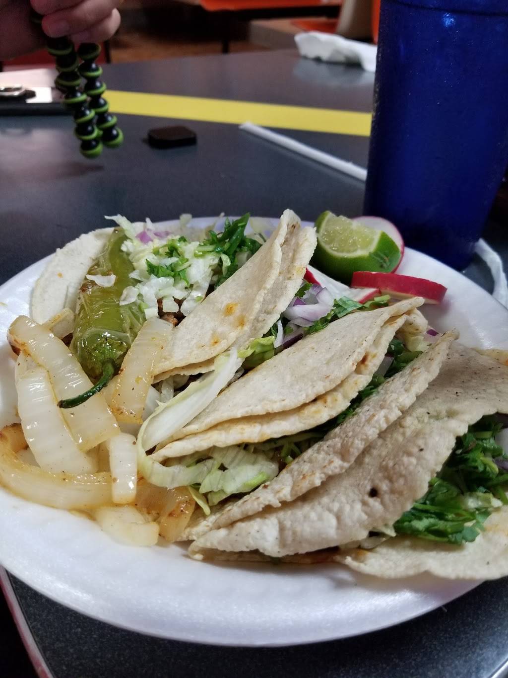 Taqueria Y Restaurant Maranatha | restaurant | 624 S Gateway Dr, Madera, CA 93637, USA | 5596614377 OR +1 559-661-4377