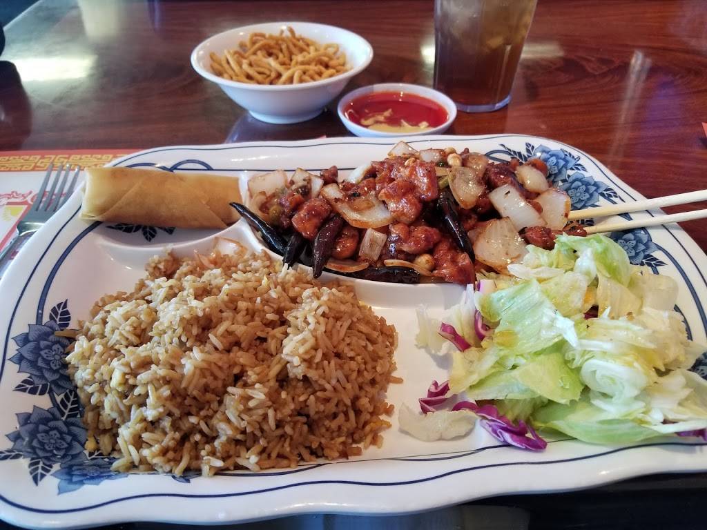 Moon Wok | restaurant | 23460 Cinema Dr, Santa Clarita, CA 91355, USA | 6612881898 OR +1 661-288-1898