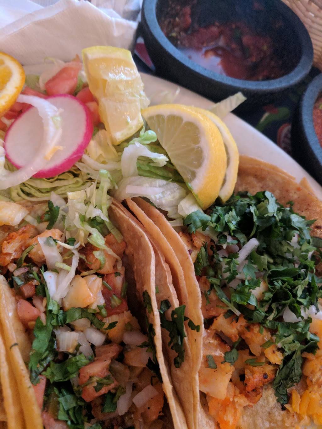 Fiesta Cancun Mexican Restaurant & Cantina | restaurant | 159 E Wisconsin Ave, Oconomowoc, WI 53066, USA | 2625699740 OR +1 262-569-9740