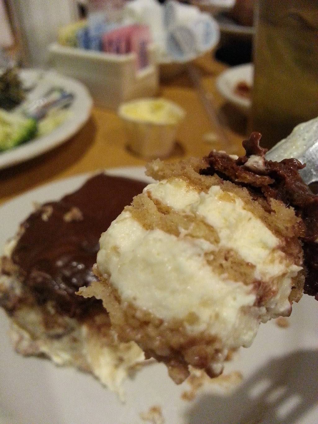 Franklin Restaurant | restaurant | 17890 US-220, Rocky Mount, VA 24151, USA | 5404835601 OR +1 540-483-5601