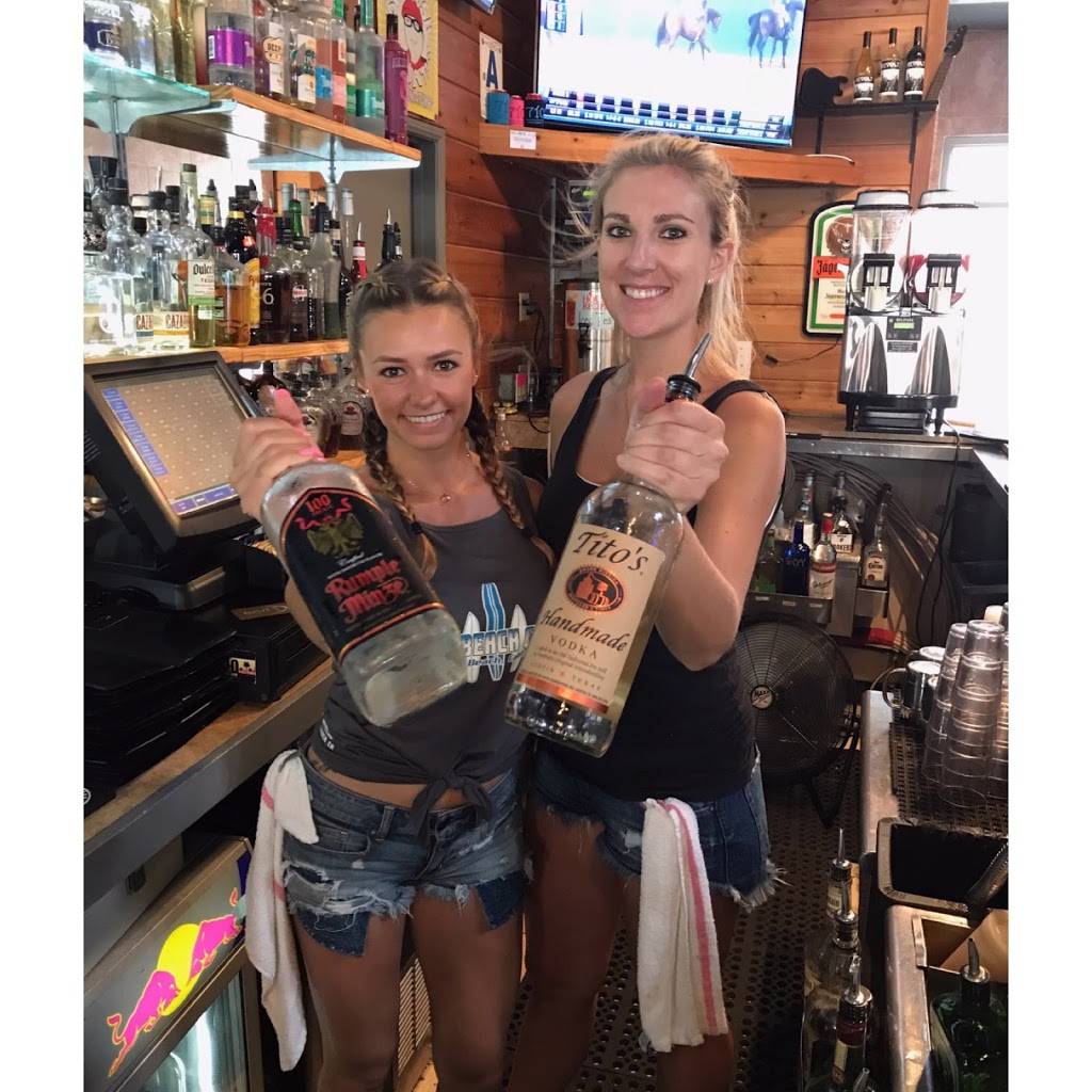 710 Beach Club | restaurant | 710 Garnet Ave, San Diego, CA 92109, USA | 8584837844 OR +1 858-483-7844