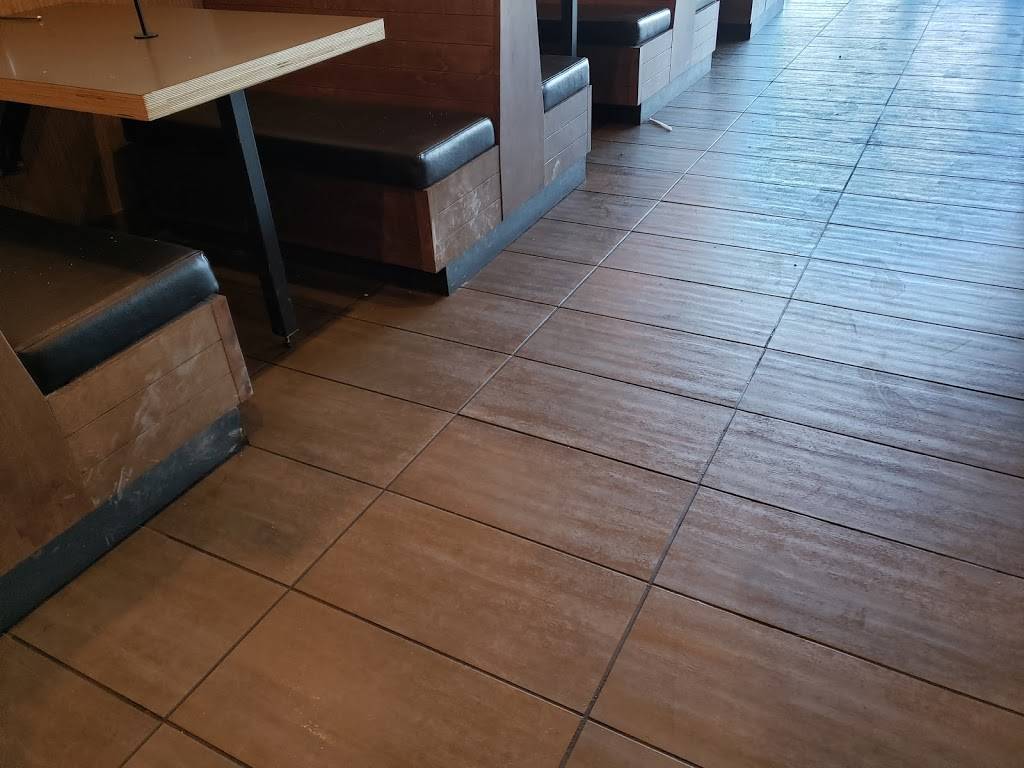 Pizza Hut | meal takeaway | 1388 E Eagle Mountain Blvd, Eagle Mountain, UT 84005, USA | 8017894888 OR +1 801-789-4888