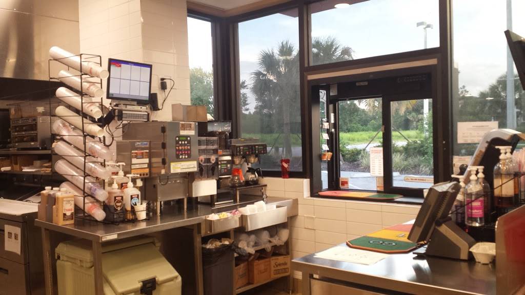 Dunkin | cafe | 2525 University Pkwy, Sarasota, FL 34243, USA | 9418228837 OR +1 941-822-8837