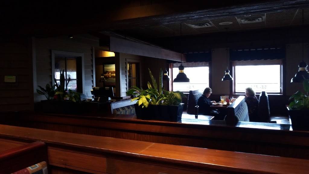 Red Lobster | restaurant | 5656 S Wadsworth Blvd, Littleton, CO 80123, USA | 3039781416 OR +1 303-978-1416