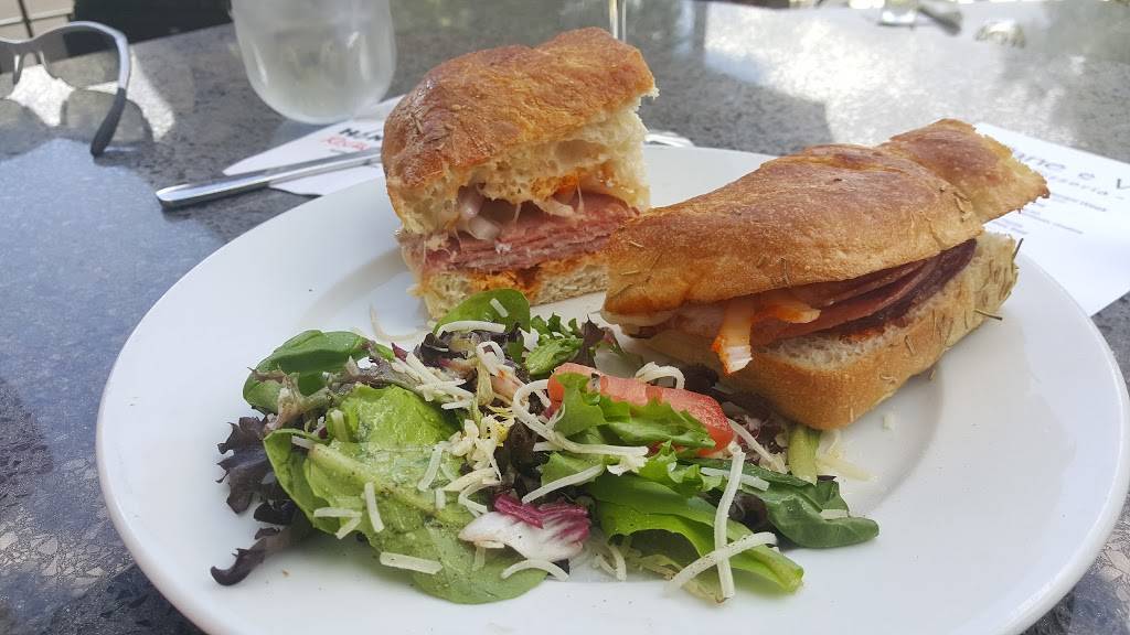 Pane E Vino | restaurant | 300 Church St SW, Huntsville, AL 35801, USA | 2565331180 OR +1 256-533-1180