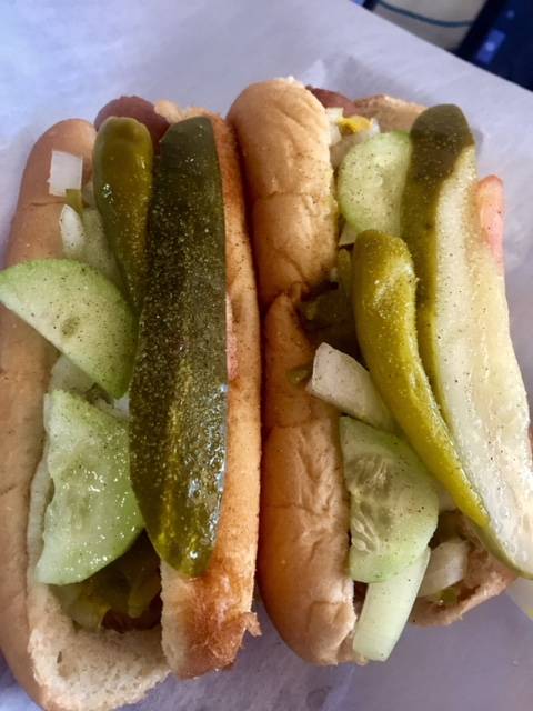 Dougs Dogs | restaurant | 6200 159th St, Oak Forest, IL 60452, USA | 7086871122 OR +1 708-687-1122