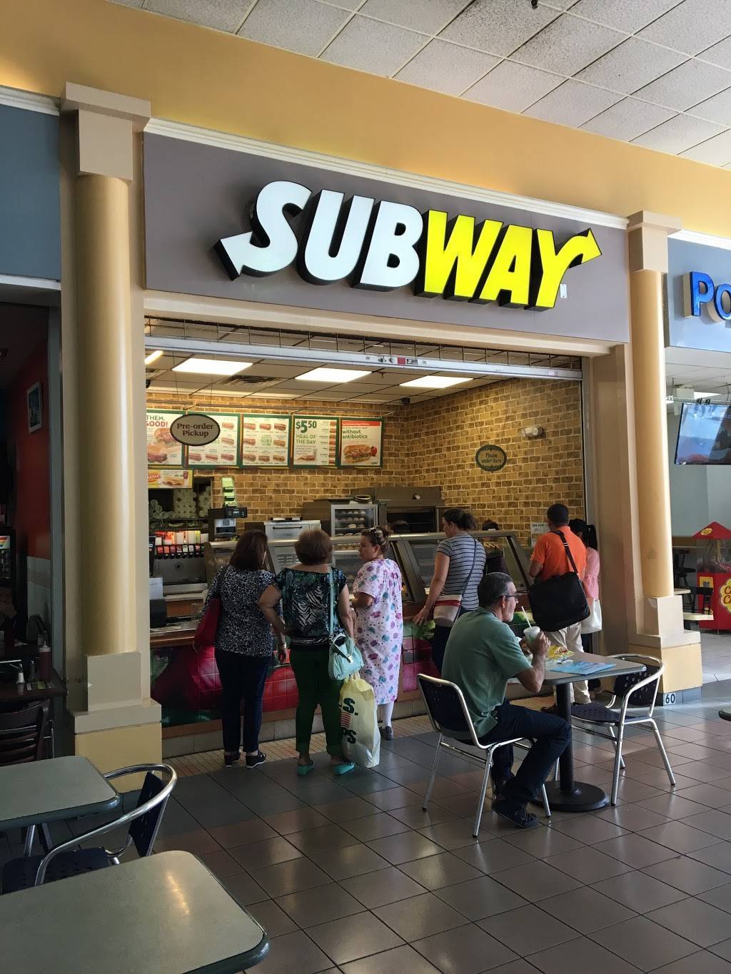 Subway | restaurant | 7795 W Flagler St Suite 60, Miami, FL 33144, USA | 3052613287 OR +1 305-261-3287