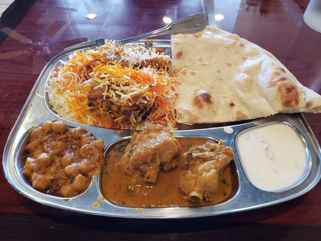 Howzatt , Indian Cuisine | restaurant | 10720 Grant Rd, Houston, TX 77070, USA | 8326885475 OR +1 832-688-5475