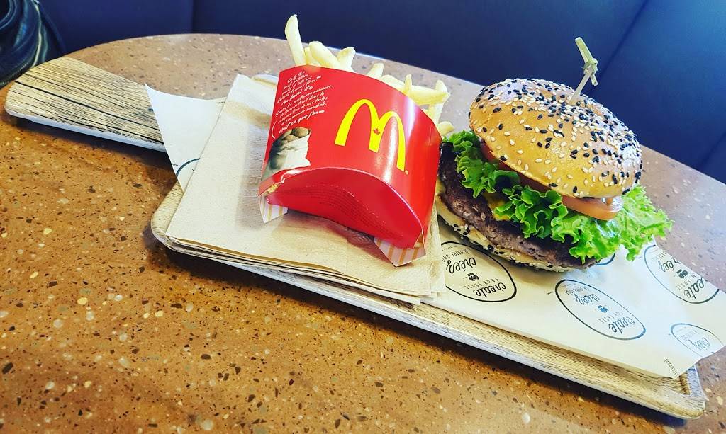 McDonalds | cafe | 1020 Ottawa St N, Kitchener, ON N2A 3Z3, Canada | 5198962115 OR +1 519-896-2115