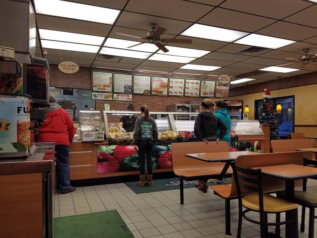 Subway Restaurants | restaurant | 506A W Marion St, Mt Gilead, OH 43338, USA | 4199474665 OR +1 419-947-4665