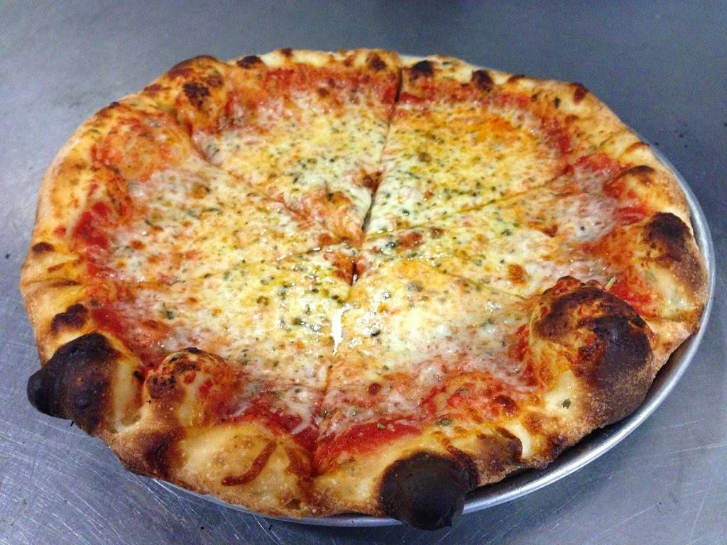 Giovannis Old World New York Pizzeria | restaurant | 6200 Folsom Blvd, Sacramento, CA 95819, USA | 9164558831 OR +1 916-455-8831