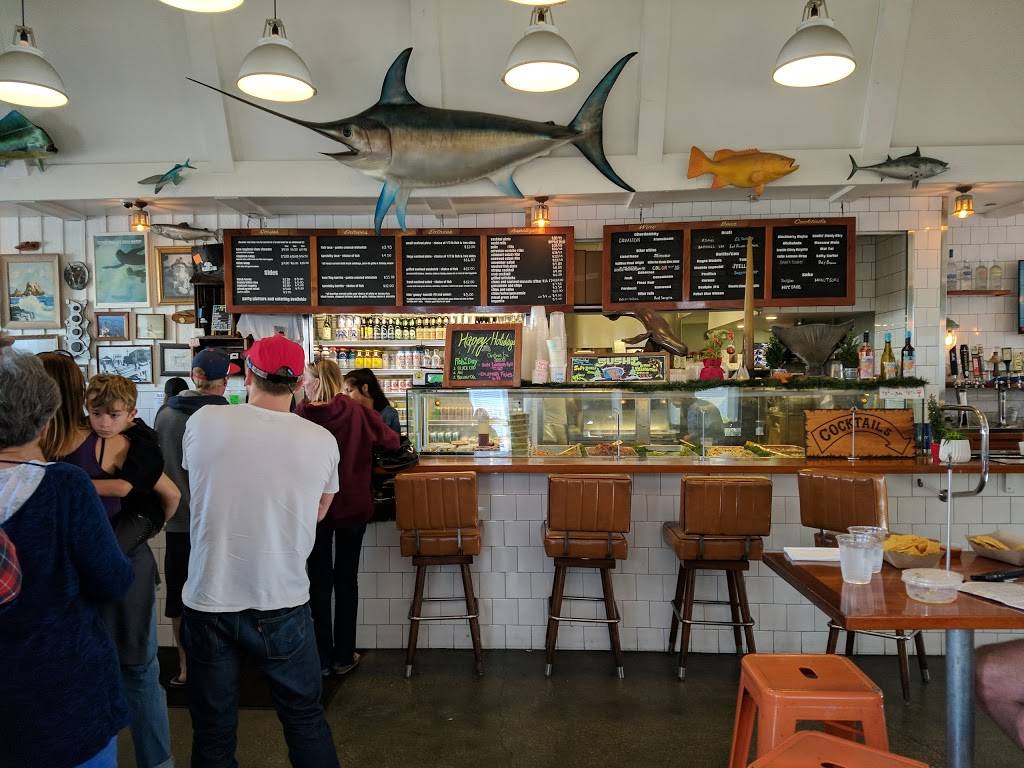 Bear Flag Fish Company | restaurant | 3421 Via Lido, Newport Beach, CA 92663, USA | 9496733474 OR +1 949-673-3474