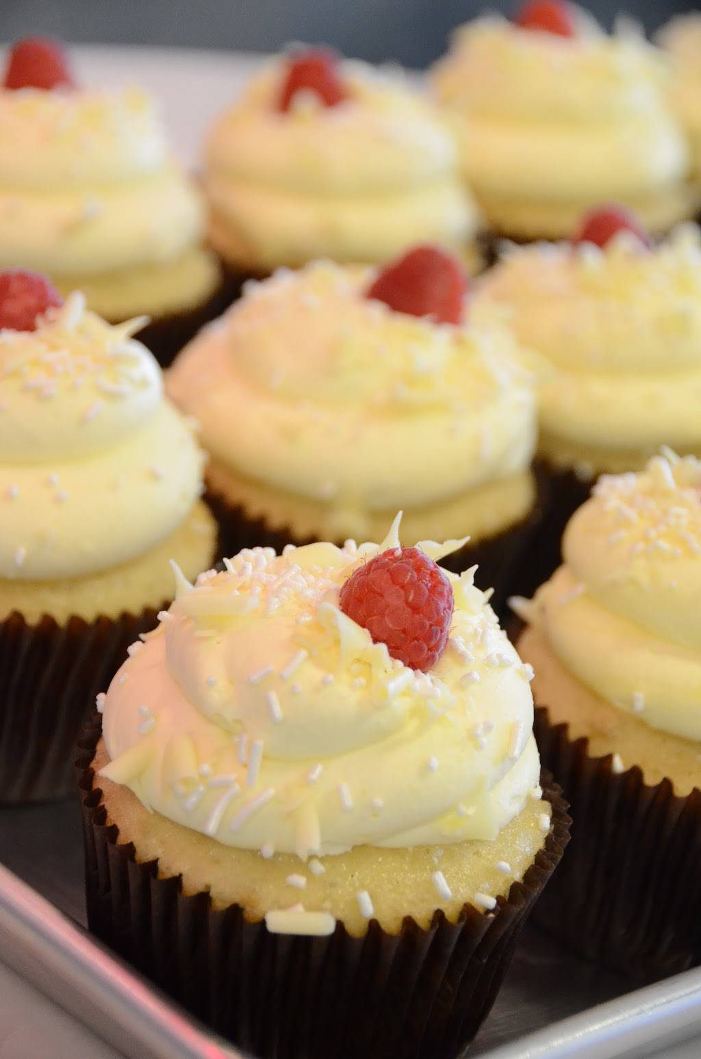 Designer Desserts | restaurant | 1000 Eagle Ridge Dr, Schererville, IN 46375, USA | 2192278953 OR +1 219-227-8953