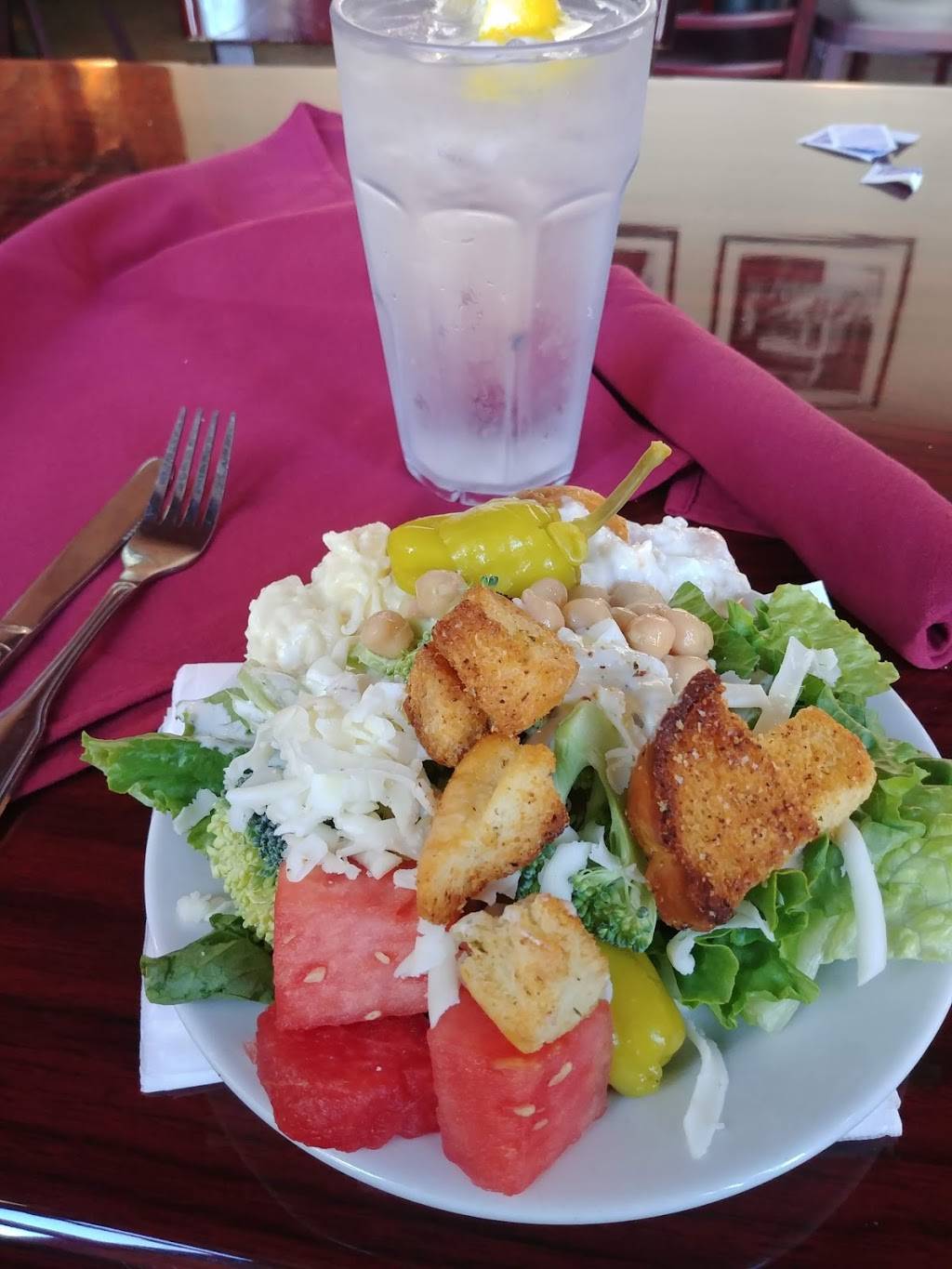 Porkys Pizza | restaurant | 4418 E 7th St, Long Beach, CA 90804, USA | 5624338888 OR +1 562-433-8888